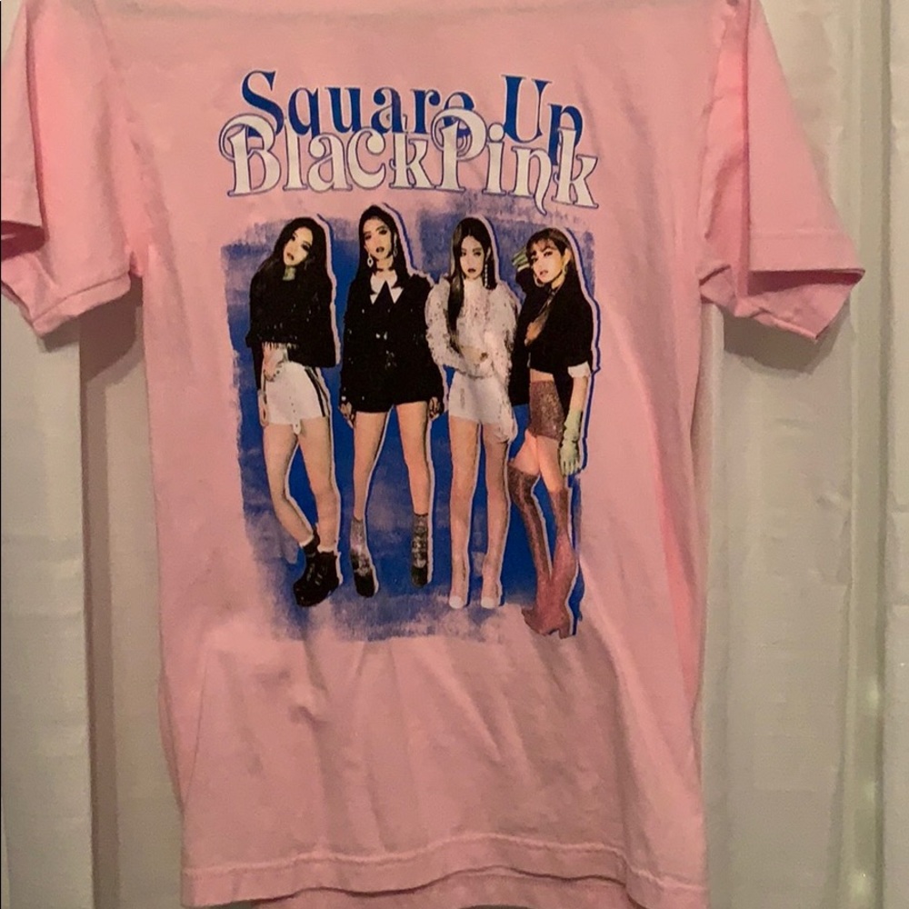 Blackpink shirt. 🖤💘